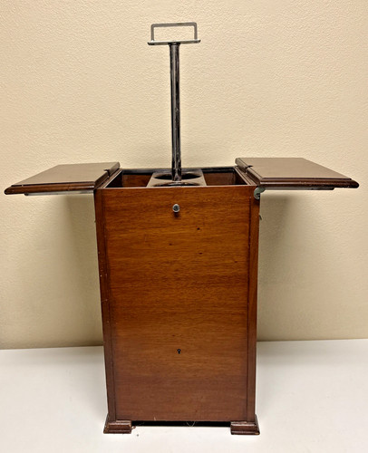 Art deco walnut - art, asprey
