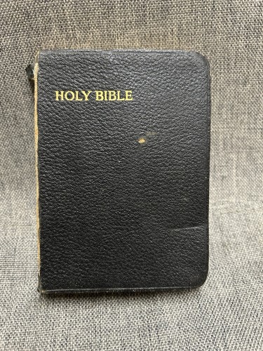 Holy bible printed around 1940 - printed,