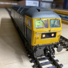 SFX Bachmann 35-411ZSFX Class