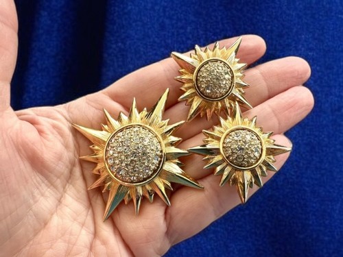 Northern star brooch - &, clip
