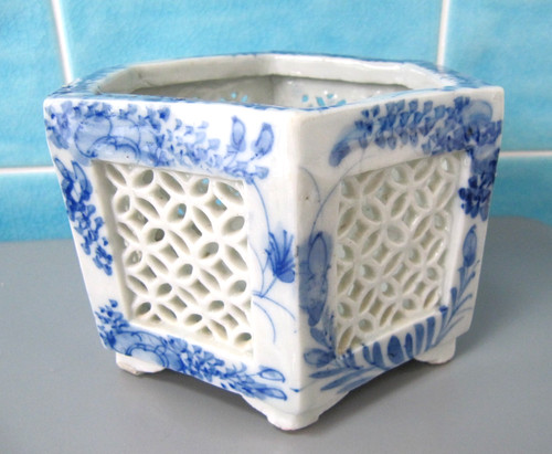 Vintage flow blue hexagon - flow,