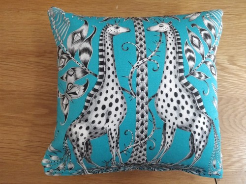Decorative pillowcase for sofa - for,
