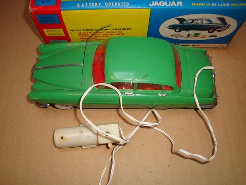 Jaguar saloon guided - 10,