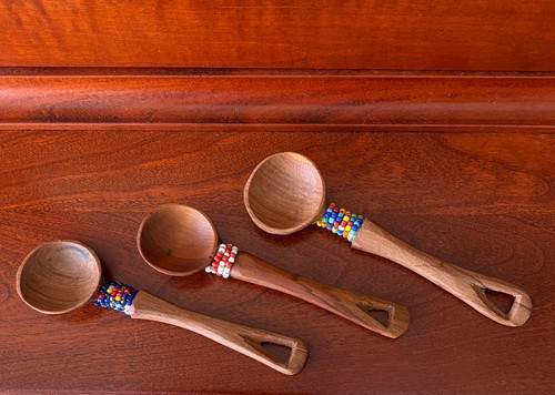 Pcs small wooden spoons - 3,