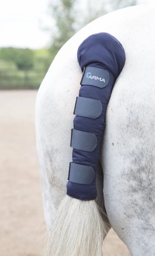 Shires arma padded horse tail - horse,