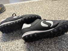 Children’s Astro Turf Trainers Unisex Size 13