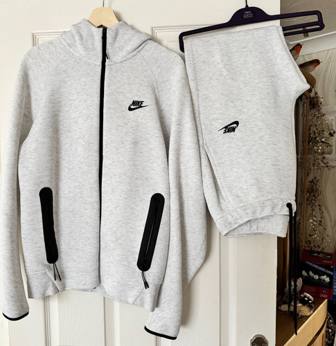 Nike tech fleece tracksuit - tech,