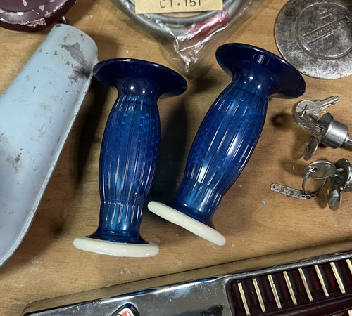 Mushroom grips blue - grips,
