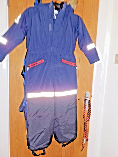Kids snow suit