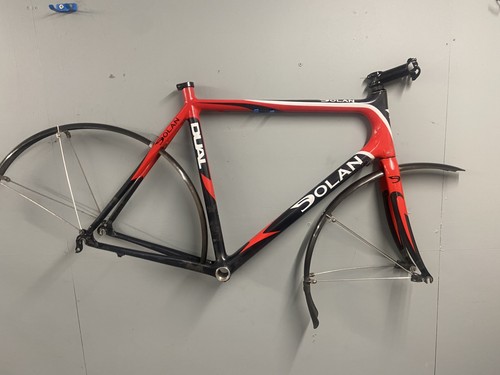 Dolan dual carbon road frame - road,