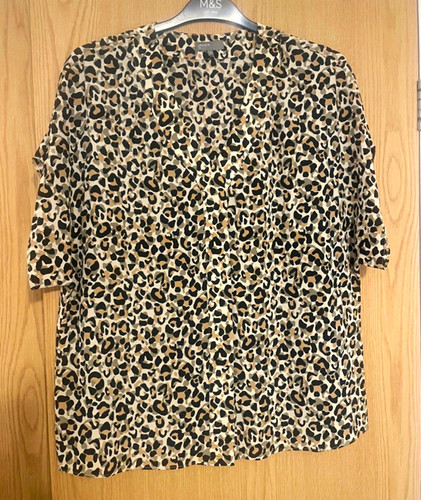 Jaeger size beige black - jaeger,