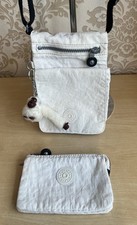 Kipling Crossbody Messenger