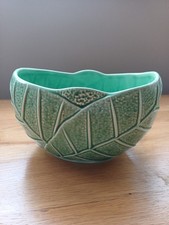 Sylvac Cabbage Leaf Dish