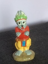 WADE  ARTHUR HARE AS  BIG