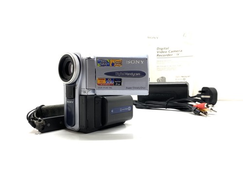 Sony dcr pc8e mini - dv, tape