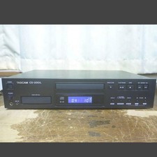 TASCAM Cd-200iL iPhone/iPod CD
