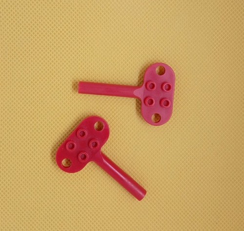 Lego vintage wind keys - wind-up,