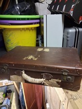 2 x Old Vintage Suitcases