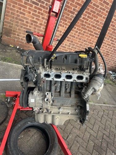 Vauxhall corsa 4 engine - d,