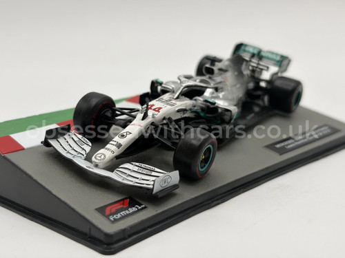 2019 mercedes benz - 1/43,
