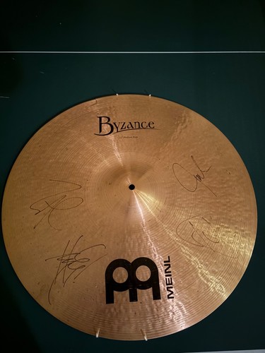 Paramore signed cymbal meinl - paramore,