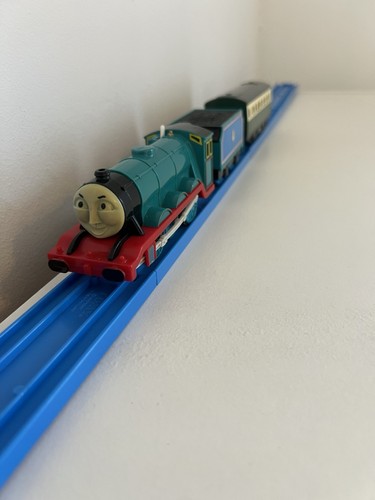 Tomy trackmaster gordon no4 - tomy,