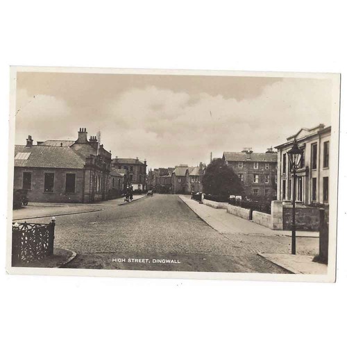 Dingwall high street - dingwall, street,