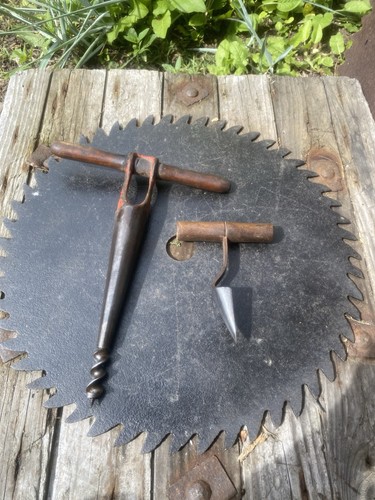 Lot handle barrel bung - of, t