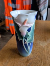 FRANZ PORCELAIN BLUE ARUM