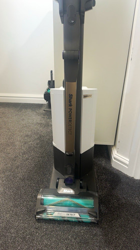 Shark vacuum 500 to - shark, £500