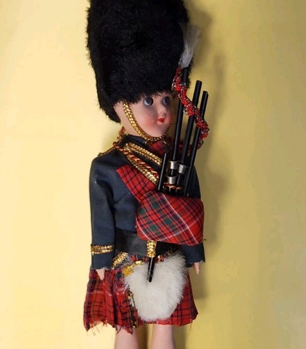 Vtg scottish guard doll - vtg,