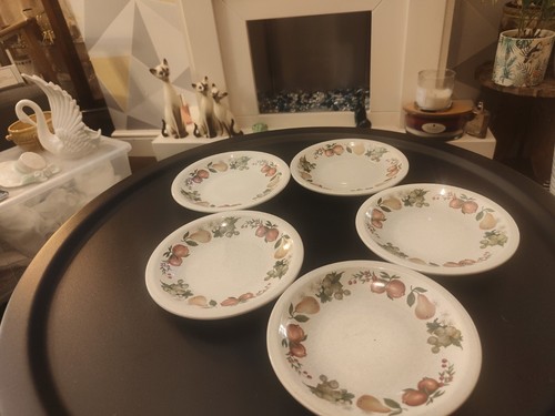 Wedgewood quince dished side - wedgewood,