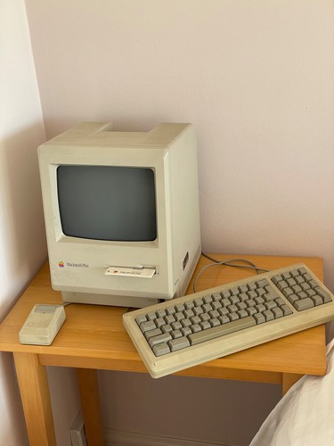 Apple macintosh plus 1mb - plus,