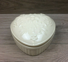 Vintage Aynsley Camellia Fine