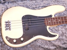 Fender USA FSR '70s Precision