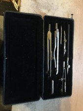 Technical drawing box of bits