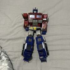 Hasbro Optimus Prime Masterpiece MP-01 G1 Transformers 20th Anniversary