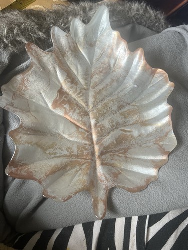 Glass leaf plate 29cm x23 - , cm