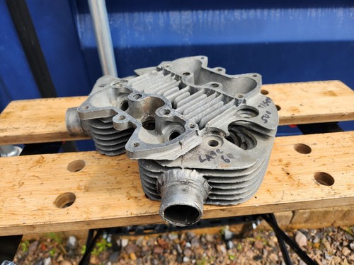 Triumph 5ta t100 t100r - t100r, t100c