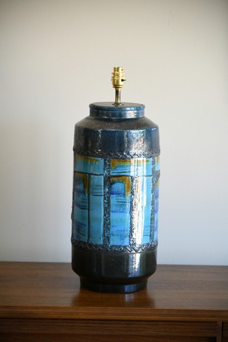 Large vintage retro - fat, lava