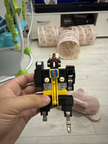 Voltron yellow lion - lion, force