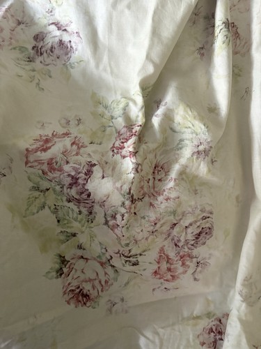 Muted floral sanderson - muted,