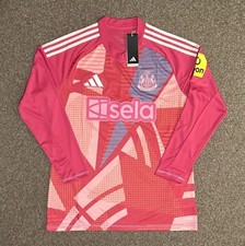 Newcastle United 2024/25 Alternate Goalkeeper Shirt, Large, BNWT