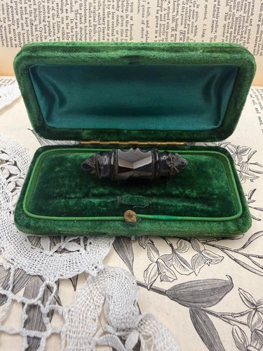 Antique victorian whitby jet - whitby,