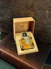 Vintage Carters Sweet Pea Perfume Bottle In Display Box Case Collectable Empty