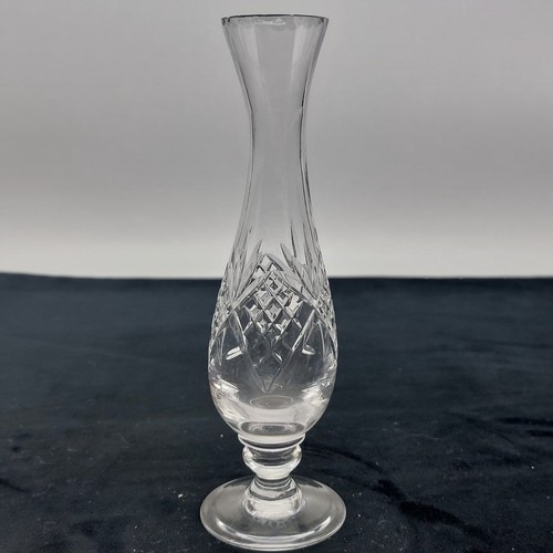 Cut crystal footed - cut, bud