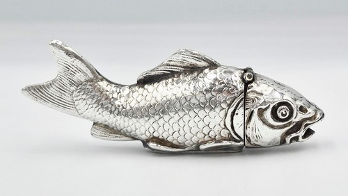 Fine antique white metal - antique,
