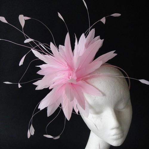 Pale pink feather fascinator - pale,
