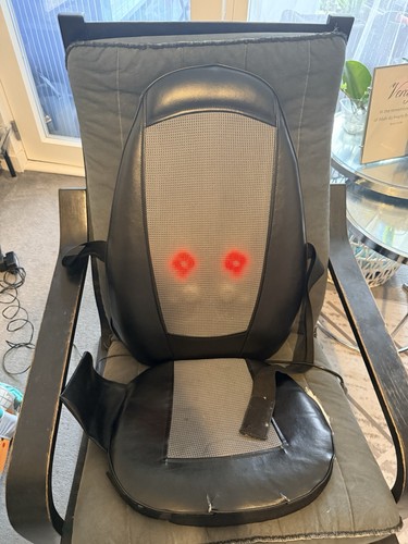 Heated shiatsu massage chair - heated,