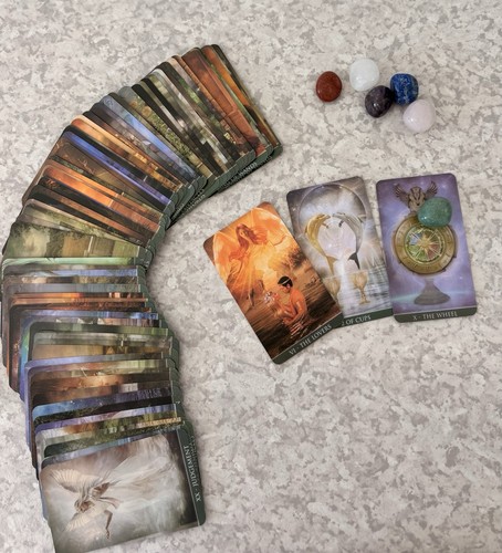 Tarot card set with pendulum - card,